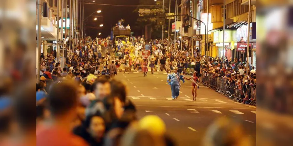 Carnaval de ruas e eventos particulares estão proibidos na cidade