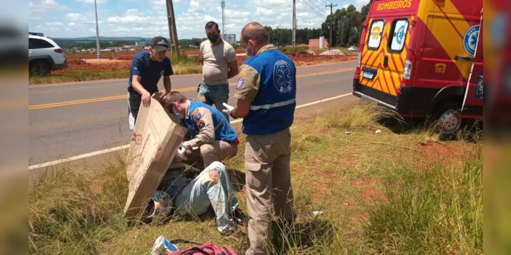 Imagem ilustrativa da imagem Rapaz fica ferido após queda de moto em Uvaranas