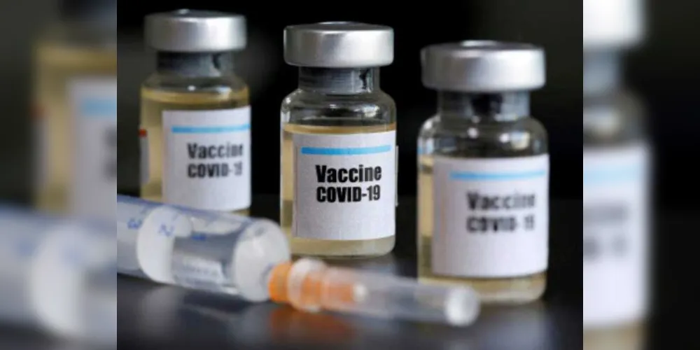 Responsável por 60% das vacinas mundiais antes da pandemia, o STI está produzindo centenas de milhões de doses da vacina anglo-sueca AstraZeneca, conhecida localmente como Covishield.