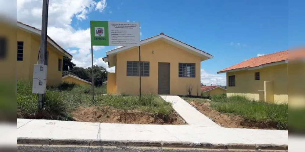 Cidade ainda deve receber outras 50 novas casas a partir de parceria com a Cohapar