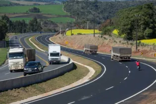 Região concentra um dos maiores fluxos de caminhões com transporte agrícola do país