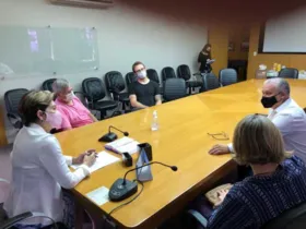 Imagem ilustrativa da imagem Professora Elizabeth se reúne com vereadores do PSOL e PSB