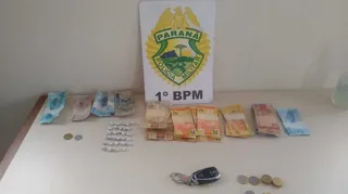 Imagem ilustrativa da imagem Polícia detém dupla  com drogas em Uvaranas