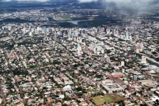 Imagem ilustrativa da imagem Paraná transfere R$ 1,3 bilhão para municípios em janeiro