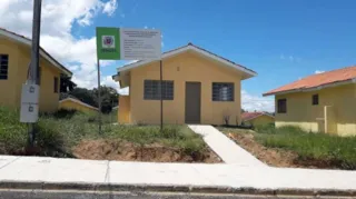 Cidade ainda deve receber outras 50 novas casas a partir de parceria com a Cohapar