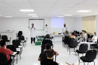 O treinamento dos profissionais da saúde aconteceu na última quarta-feira (03).