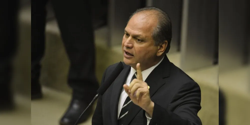 Deputado Ricardo Barros durante sessão de votação para presidente da Câmara dos Deputados.