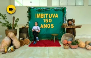 Imagem ilustrativa da imagem Escola rural comemora os 150 anos de Imbituva com poemas