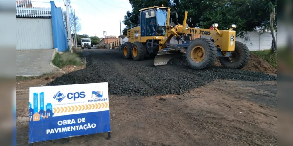 CPS inicia pavimentação asfáltica  na Vila Lina