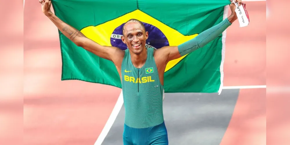 Brasileiro supera o recorde sul-americano em disputa que teve quebra da melhor marca mundial