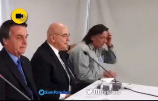 Presidente Bolsonaro, médico Osmar Terra e o virologista Paolo Zanoto.