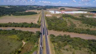 Trecho da BR-376 entre Ponta Grossa e Tibagi estará todo duplicado até o final de novembro