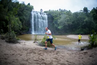 Em 2017, a Cachoeira da Mariquinha já sediou o evento, com
recorde de inscrições. Atrativo turístico volta a ser palco da Corrida na
Roça no próximo domingo, dia 15