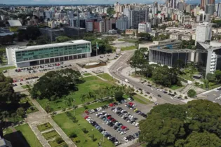 Apesar do forte impacto da pandemia sobre as contas públicas, o Governo do Paraná aposta no aumento no nível de investimento público