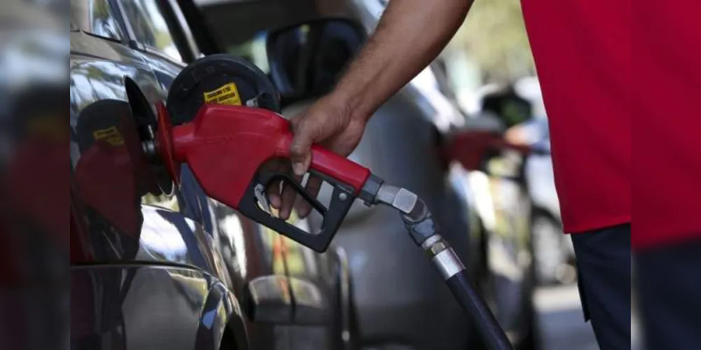 Segundo a estatal, "demanda atípica" de pedidos para fornecimento de combustíveis em novembro