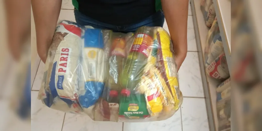Distribuição de cestas básicas ocorre nos CRAS Central e da Vila dos Funcionários; e no Centro de Assistência Social, em Calógeras