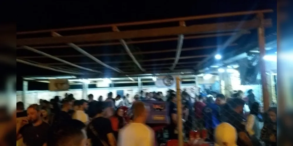 Imagem ilustrativa da imagem Farra e aglomeração levam PM a bares em Vila Oficinas