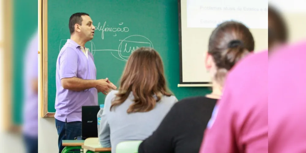 Prae-UEPG abre consulta a estudantes sobre retomada das aulas presenciais