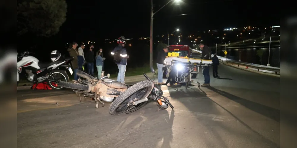 Imagem ilustrativa da imagem Acidente no Lago de Olarias deixa motociclista ferido