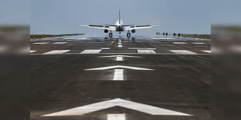 O melhoramento da infraestrutura de transporte aéreo ajuda também o Paraná na retomada do maior programa de aviação regional do País. 
