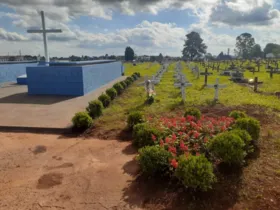 Estimativa do Departamento Funerário para esta data é de que até 100 mil pessoas visitem os 21 cemitérios municipais