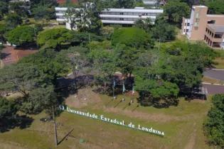 Universidade Estadual de Londrina vista de cima 