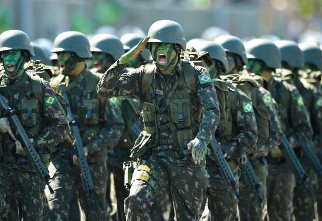 Seja militar do Exército Brasileiro, prepare-se para a ESA