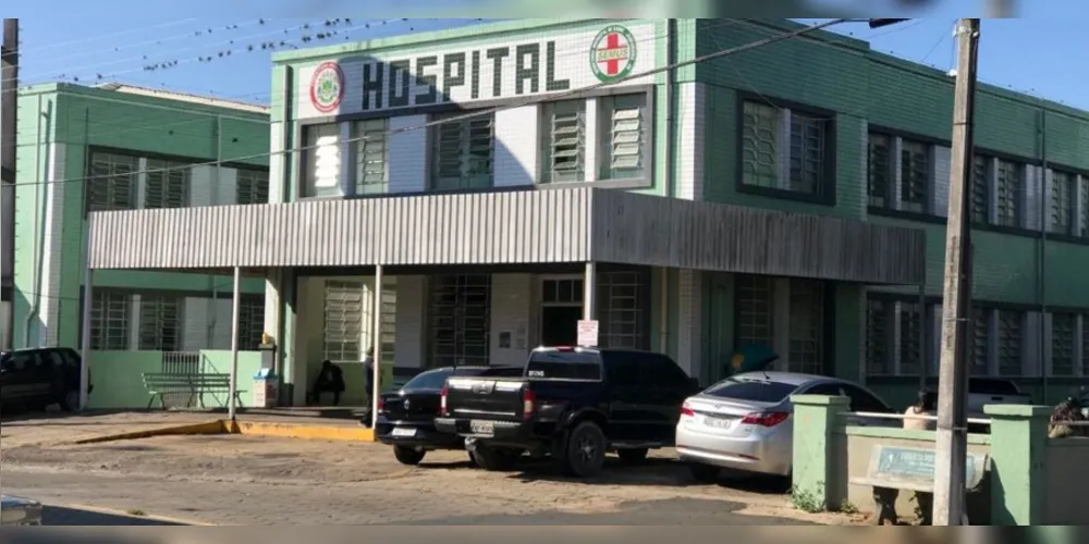 Por conta das agressões, indivíduo foi direcionado ao Hospital Carolina Lupion.