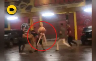 Imagem ilustrativa da imagem Homens brigam por boneca inflável em cabaré; Veja vídeo