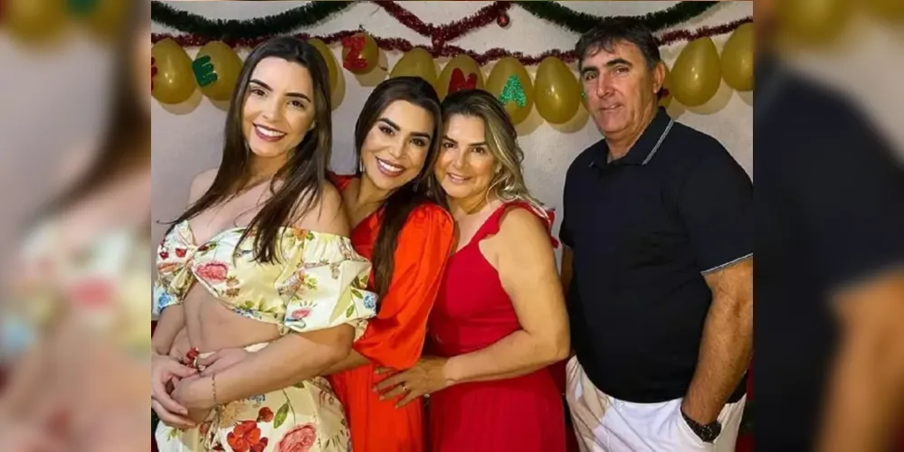 A família da cantora Naiara Azevedo, que mora em Farol, no noroeste do Paraná, foi feita refém de assaltantes.
