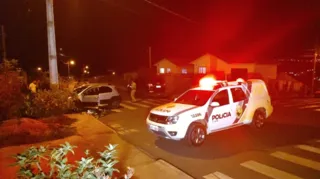 Homicídio ocorreu na noite desta sexta-feira (18), em Ponta Grossa. Outra mulher também ficou ferida