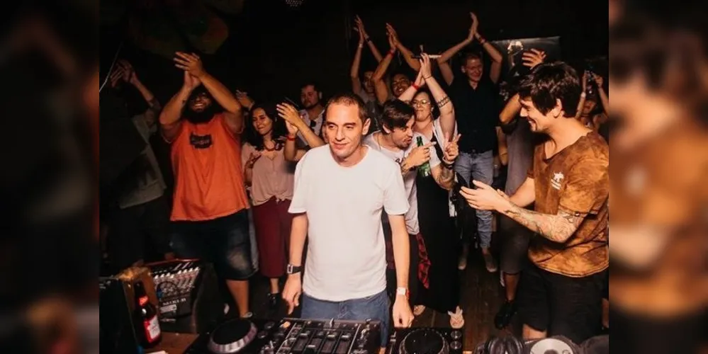 DJ é conhecido por se apresentar há cerca de 15 anos em Ponta Grossa