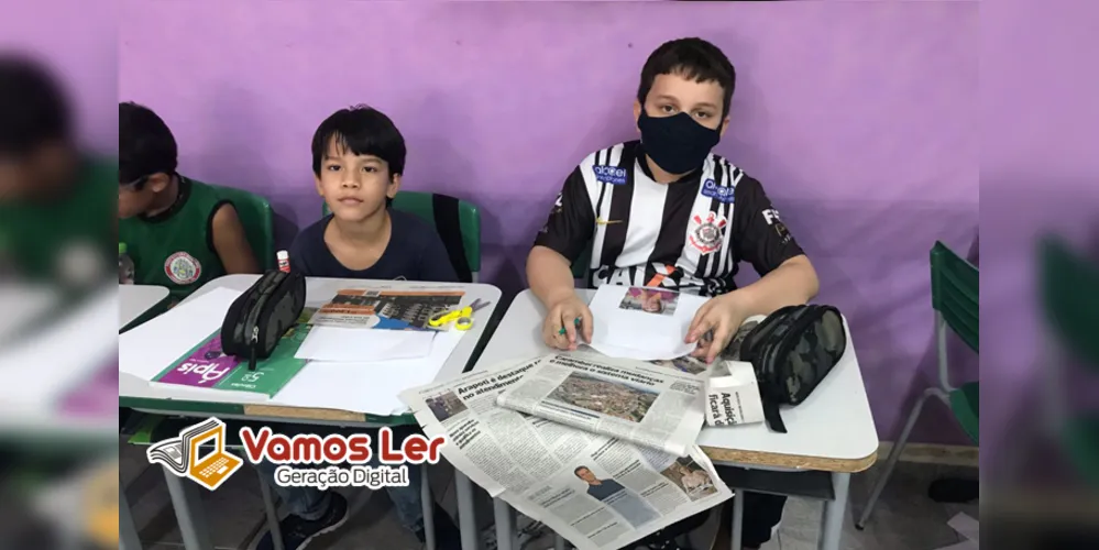 Em sala, alunos puderam organizar seus próprios jornais