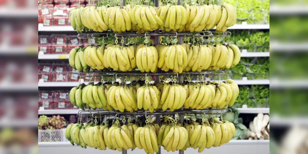 O setor de hortifruti foi o único que teve redução, com a queda no preço da banana