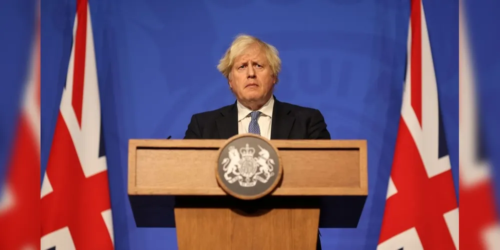 Johnson afirmou que pretende sair de cena quando o Partido Conservador designar novo líder.