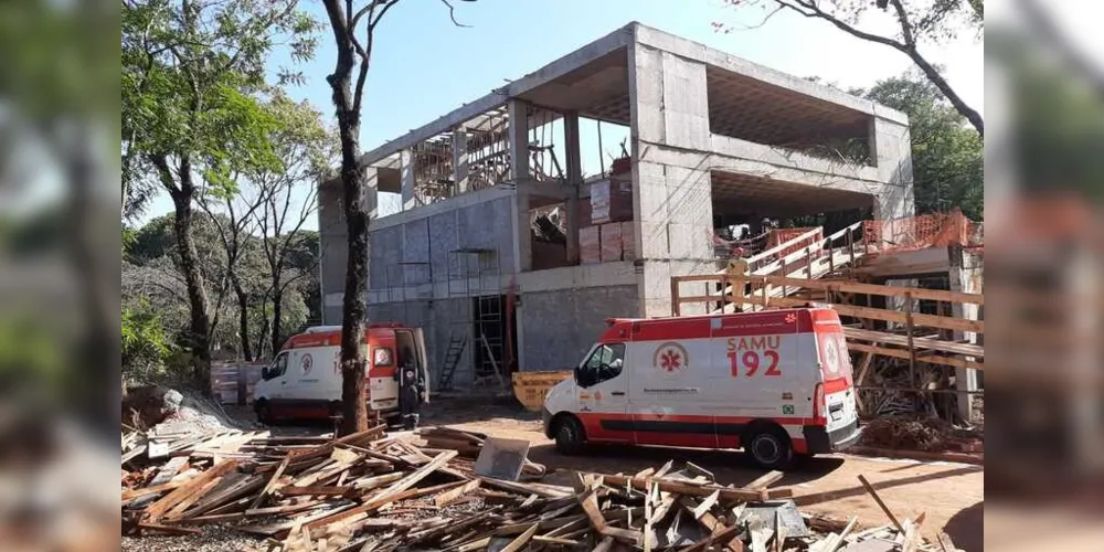 Acidente ocorreu na manhã deste sábado (25) dentro do campus da Universidade Estadual de Maringá (UEM)