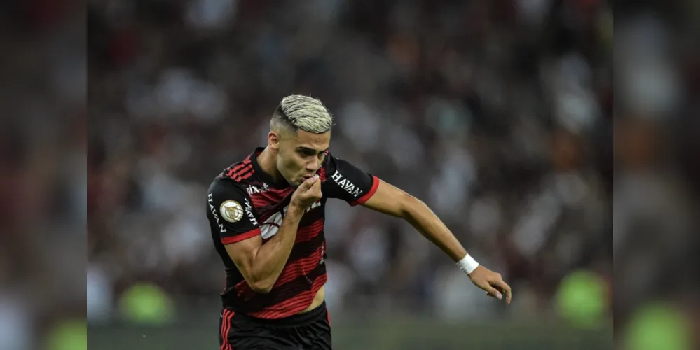 Fluminense e Flamengo fizeram clássico no Maracanã pela oitava rodada do Brasileirão Assaí