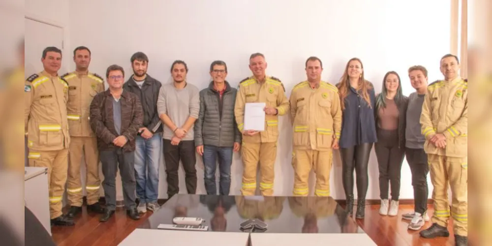 O projeto busca auxiliar o Corpo de Bombeiros de Ponta Grossa a realizar atendimentos eficientes no combate a incêndios