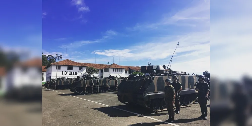 Teixeira de Freitas recebe representantes do Exército Brasileiro e