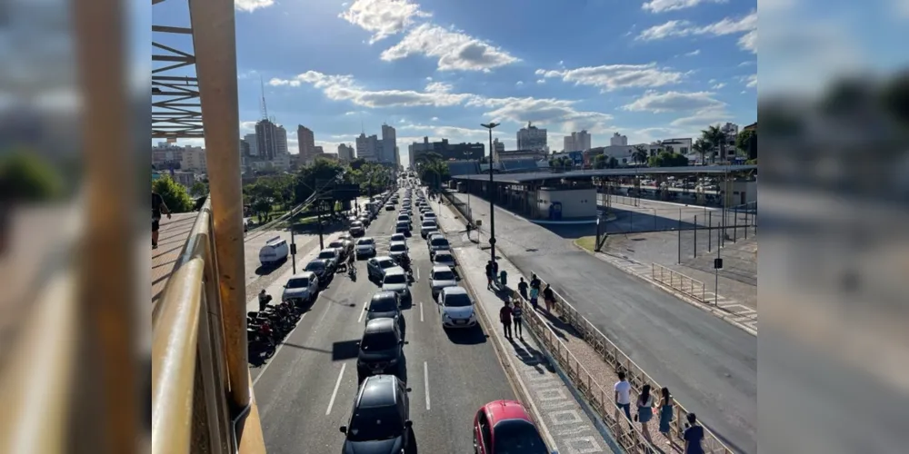 Avenida Vicente Machado (lateral do terminal central): será bloqueada para tráfego de veículos.