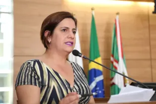 Fabiane Rosa: ex-vereadora é acusada de ficar com parte dos salários de assessores