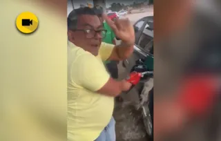 Vídeo mostra que cliente de posto até 'lava' o veículo com gasolina