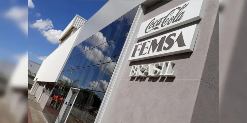 Interessados podem contatar a Coca-Cola FEMSA e trabalhar na empresa
