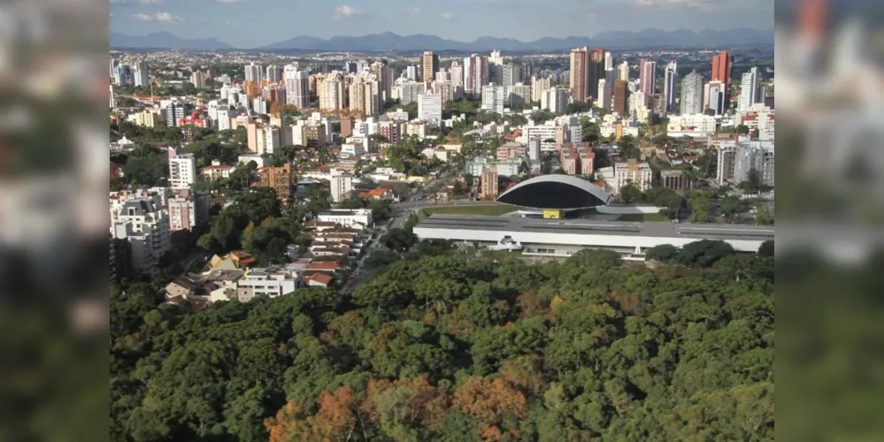Na Região Sul do Brasil, o Estado do Paraná ocupa a segunda colocação