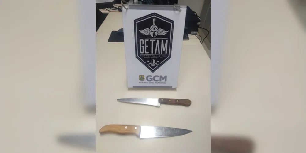 Guarda Municipal localizou as facas utilizadas no crime e uma pequena quantidade de cocaína