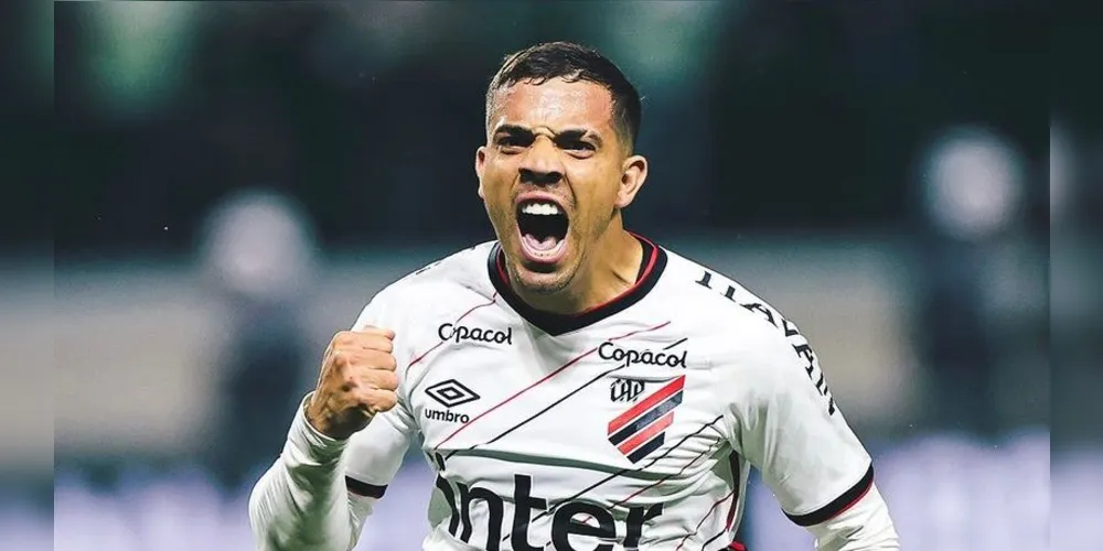 David Terans fez o segundo gol do Athletico contra o Palmeiras.