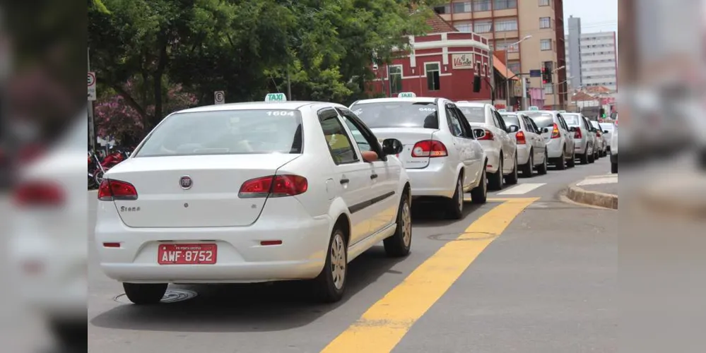Prefeitura de Ponta Grossa já enviou dados dos taxistas da cidade