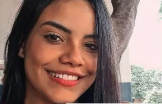 Monielly Beatriz Santos Vieira, 20 anos, era vocalista da banda