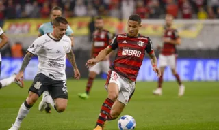 Flamengo venceu o primeiro confronto em Itaquera por 2x0. Embate de hoje acontece às 21h30 no Maracanã