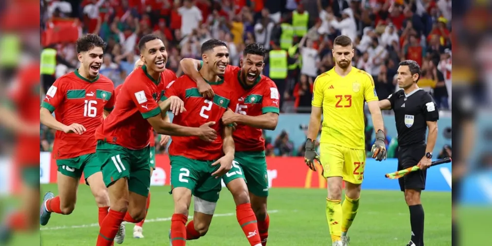 Africanos seguram a Fúria, que perdeu todas as penalidades, e agora esperam vencedor de Portugal x Suíça na próxima fase
